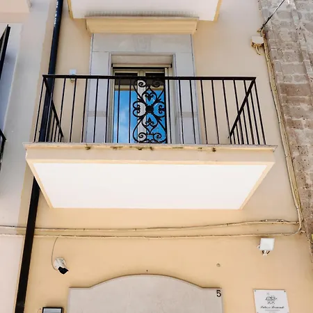 Palazzo Boemondo * Bari